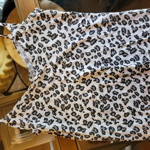 Black and white  tank